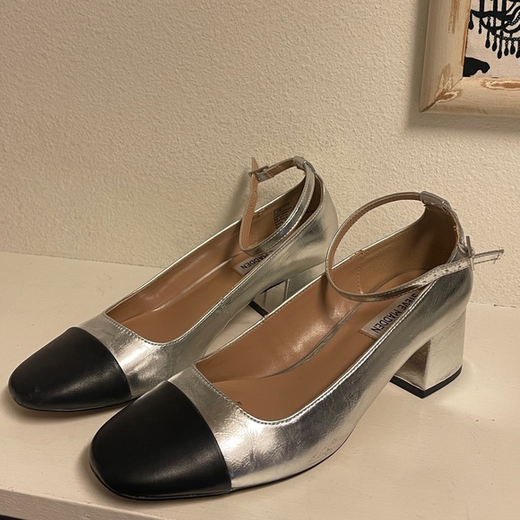 Steve Madden Heels - Picture 1 of 6